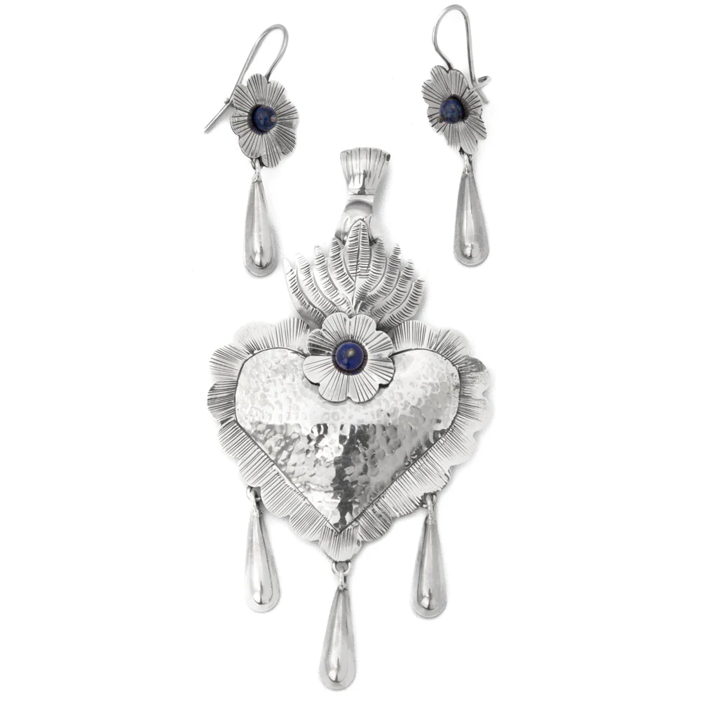 Sterling Silver Amor en Fuego Mazahua Pendant and Earrings Set - Image 8