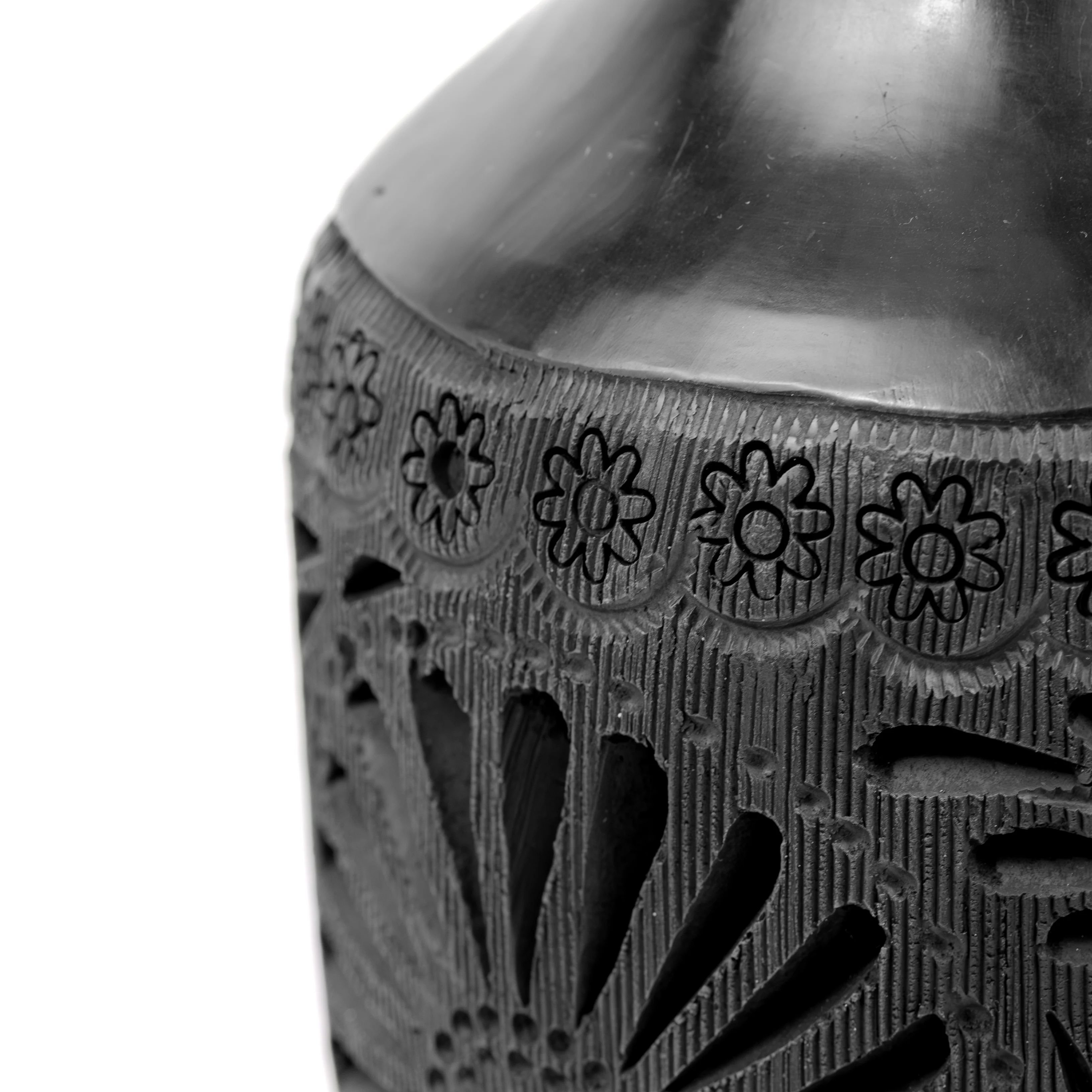 Barro Negro, Black Clay Openwork Decorative Vase - Image 12