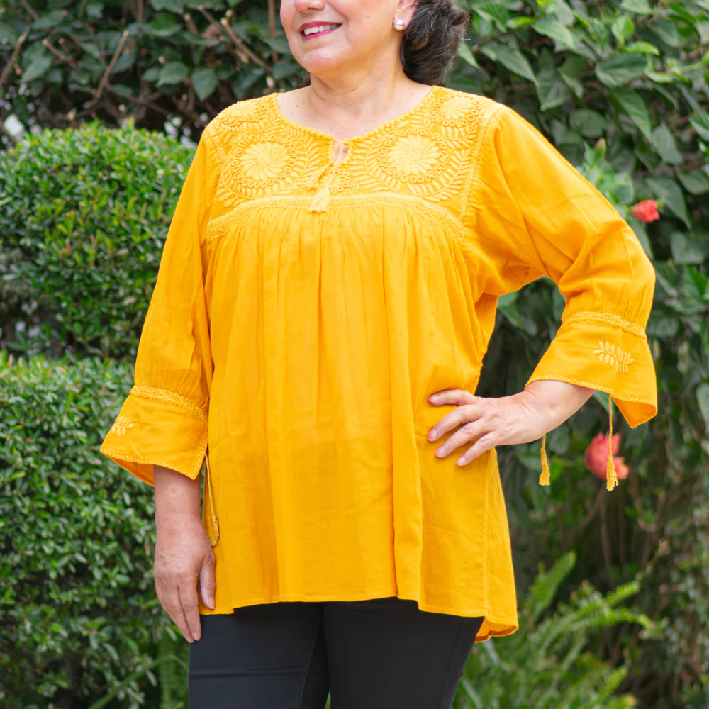 Carranza 3/4 Sleeve Embroidered Blouse - Image 3