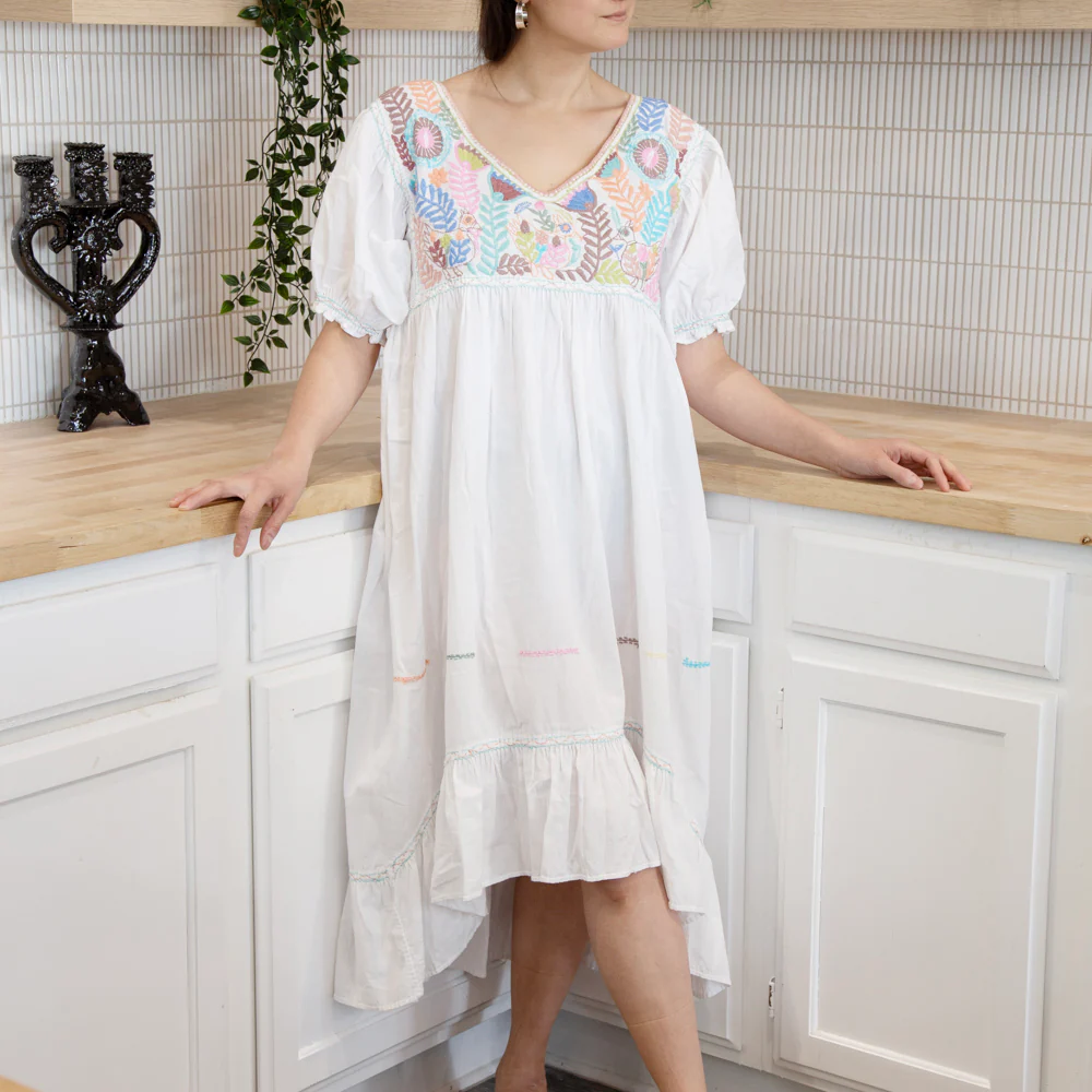 Carranza Short Sleeve Embroidered Dress - Image 15