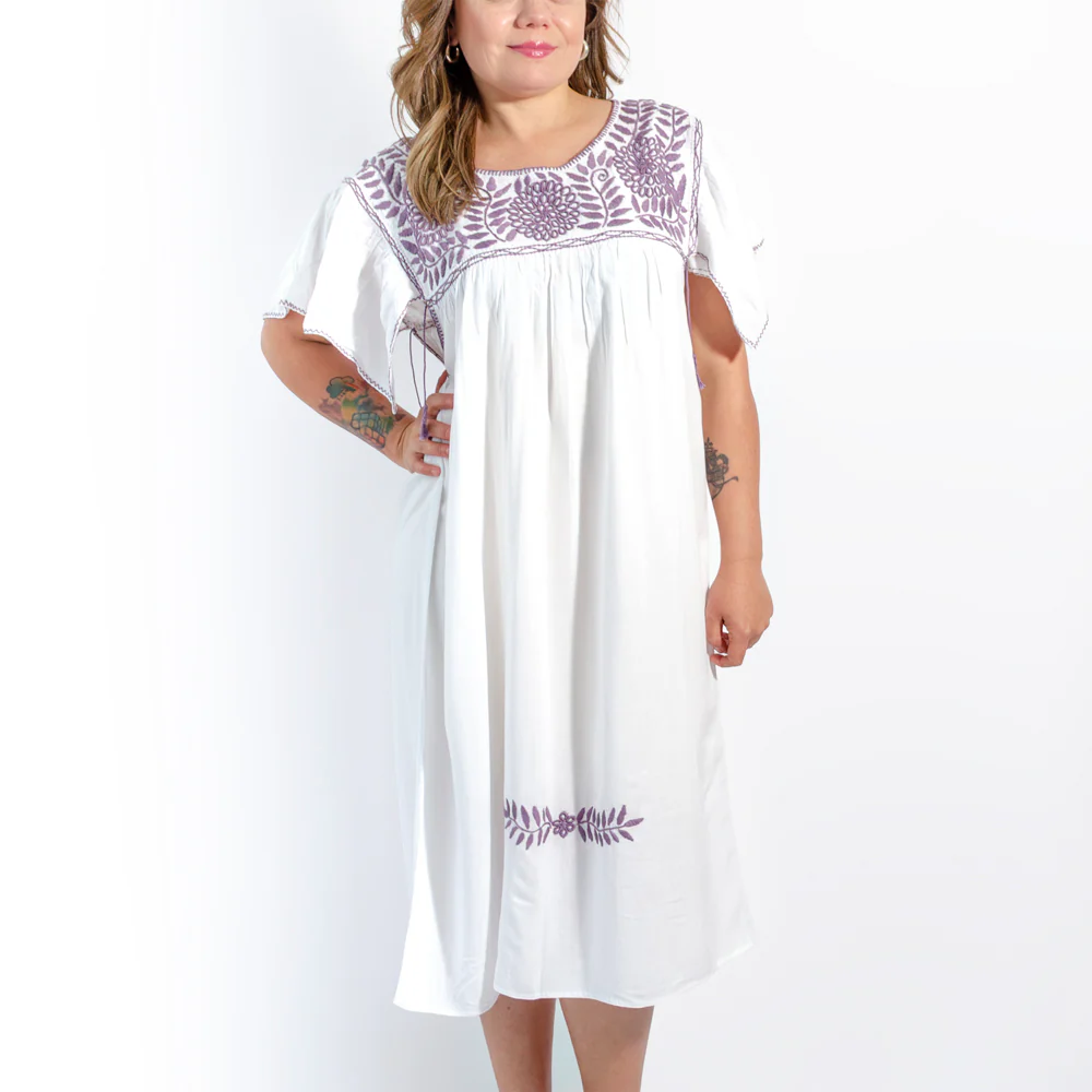 Carranza Short Sleeve Embroidered Dress - Image 22