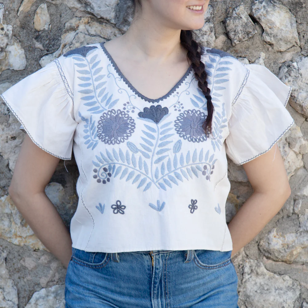 Carranza Flutter Sleeve Embroidered Cropped Blouse - Image 26