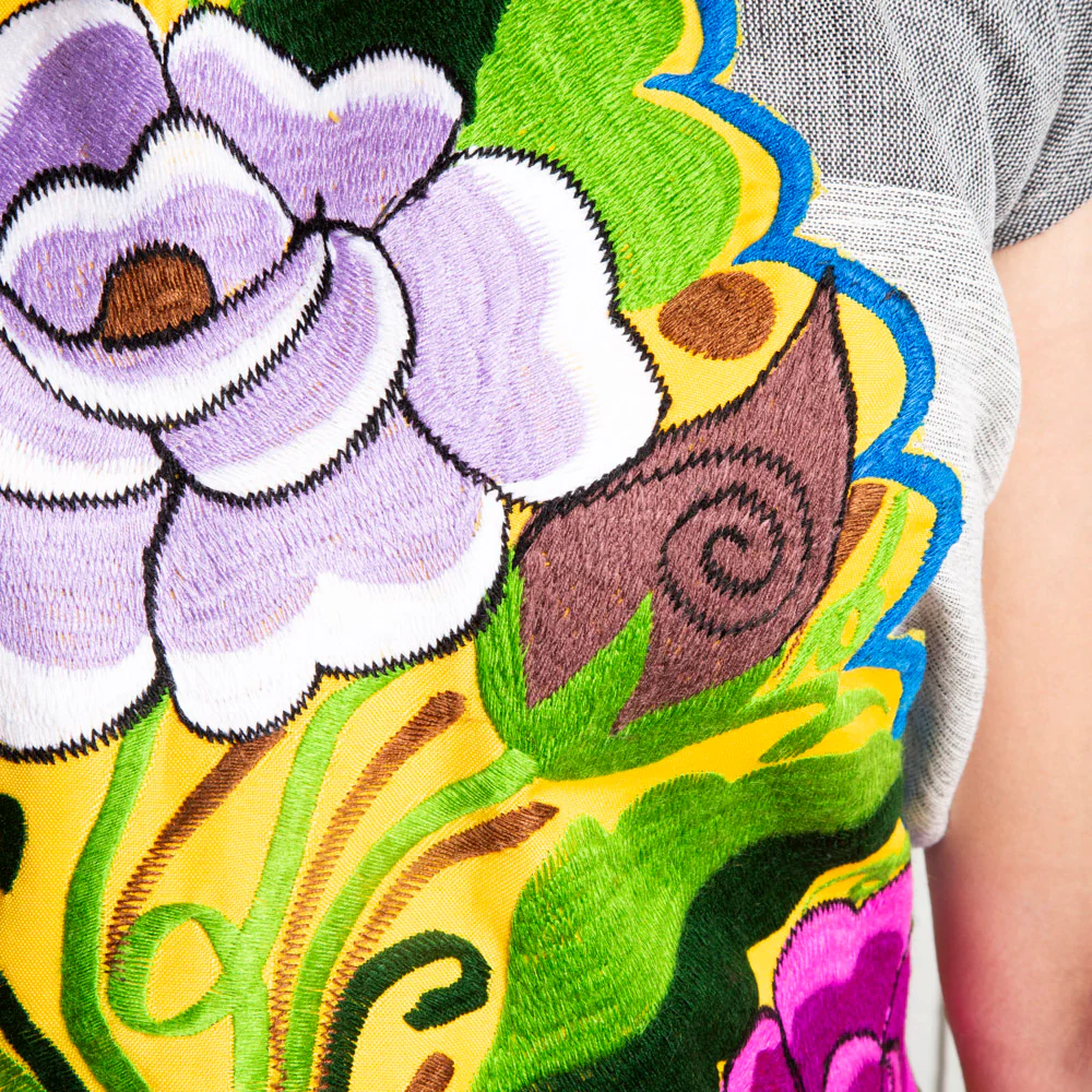 Embroidered Floral Apron - Image 4