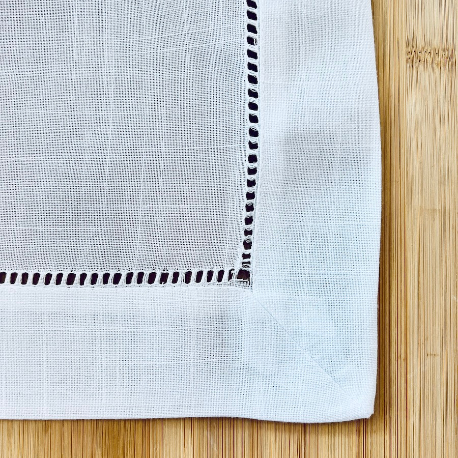 Fresh Linen Deshilado Table Runner - Image 3
