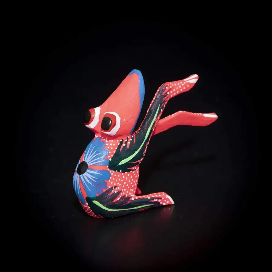 Hand Painted Frog Wooden Figurine Alebrije - Image 6