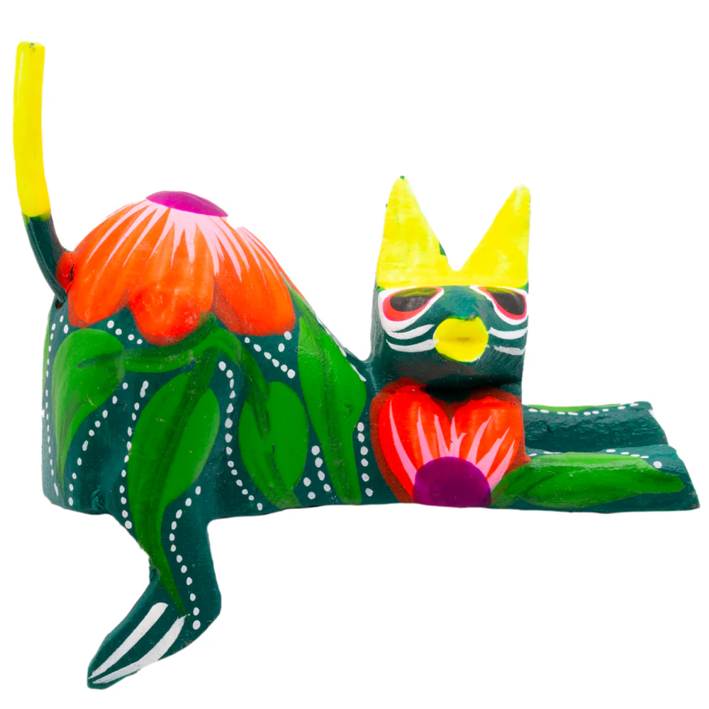 Hand Painted and Carved Hanging Cat Wooden Figurine Alebrije - Image 17