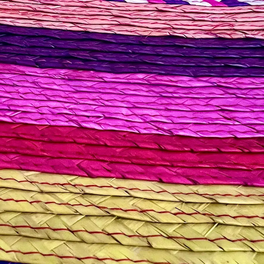 Handwoven Palm Round Area Rug (59" diameter) - Image 3