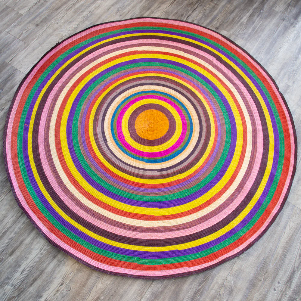 Handwoven Palm Round Area Rug (59" diameter) - Image 6