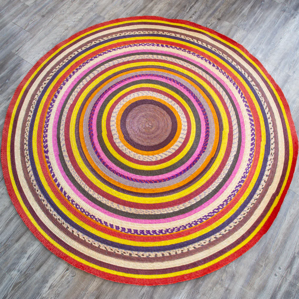 Handwoven Palm Round Area Rug (59" diameter) - Image 8