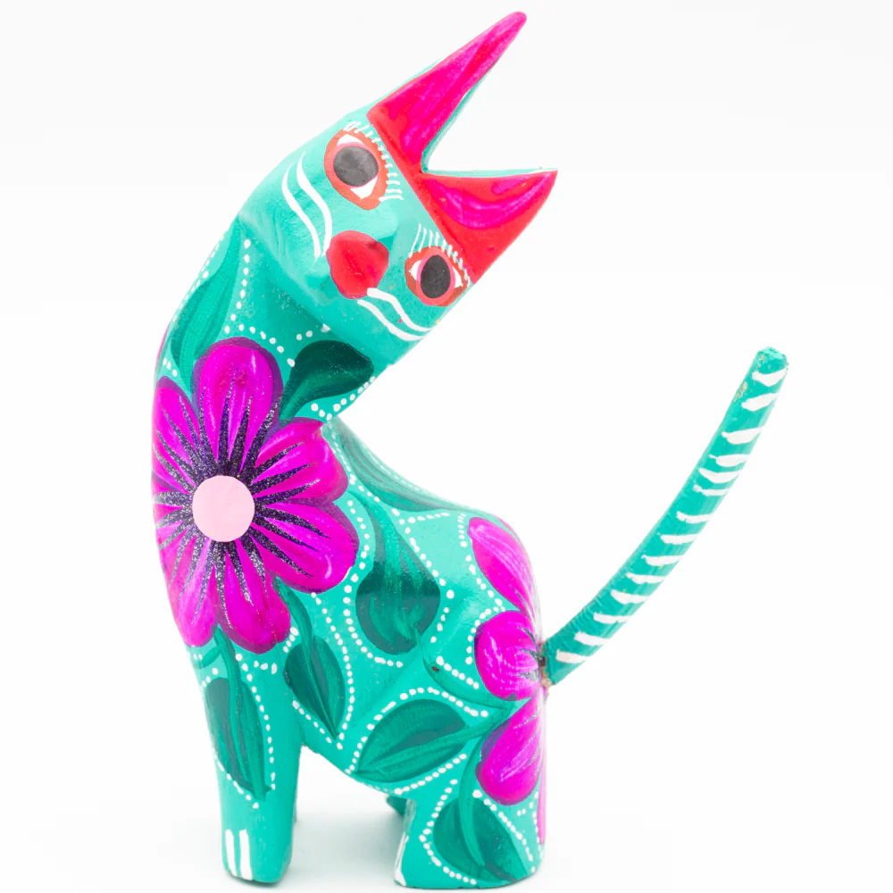 Large Hand Painted Neck Side Bend Cat Wooden Figurine - Image 8