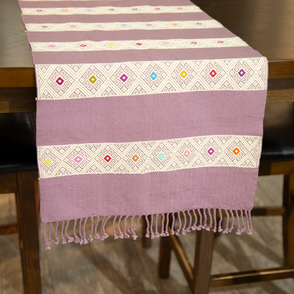 Larráinzar Brocade Runner - Image 3