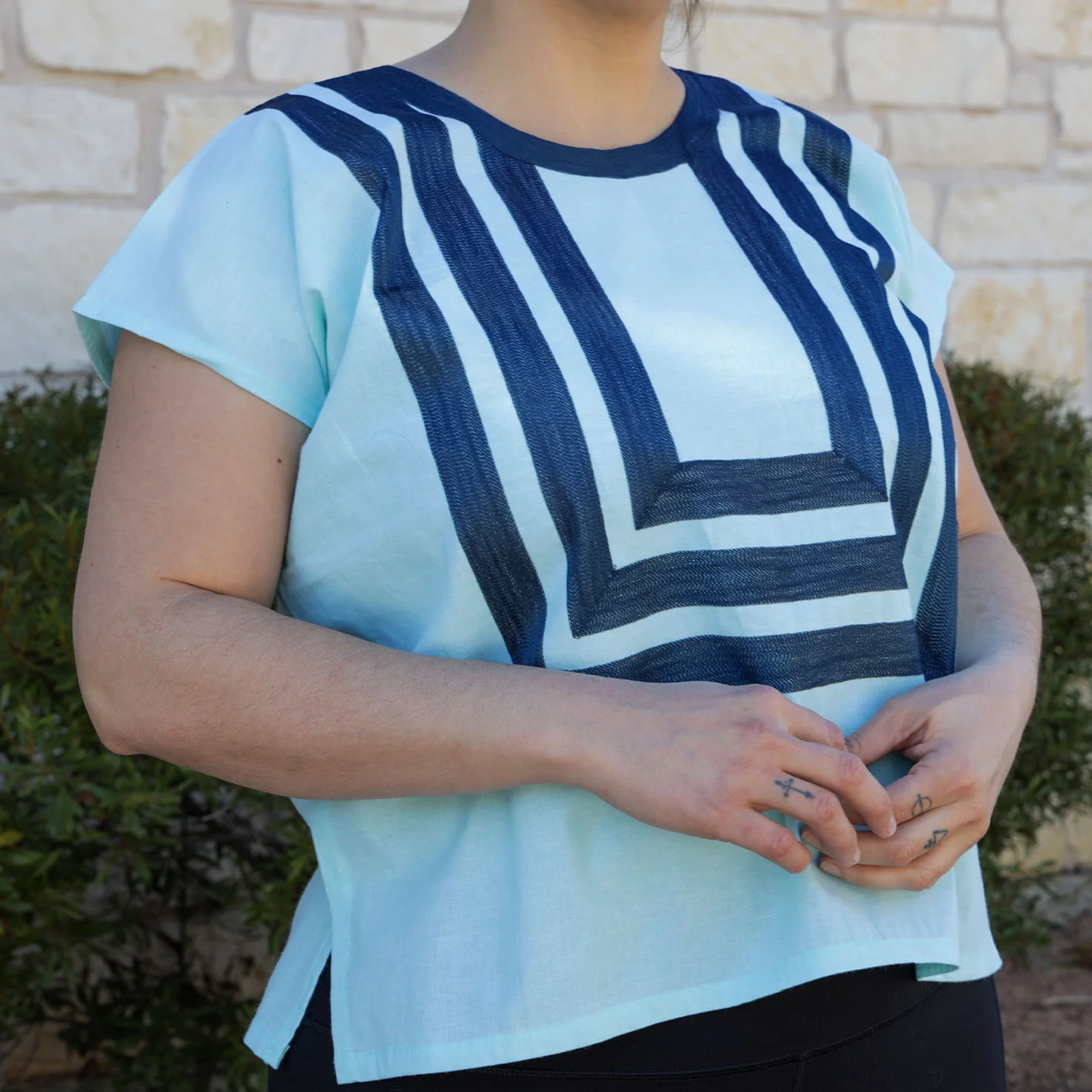 Lineas Cadenilla Huipil - Image 3