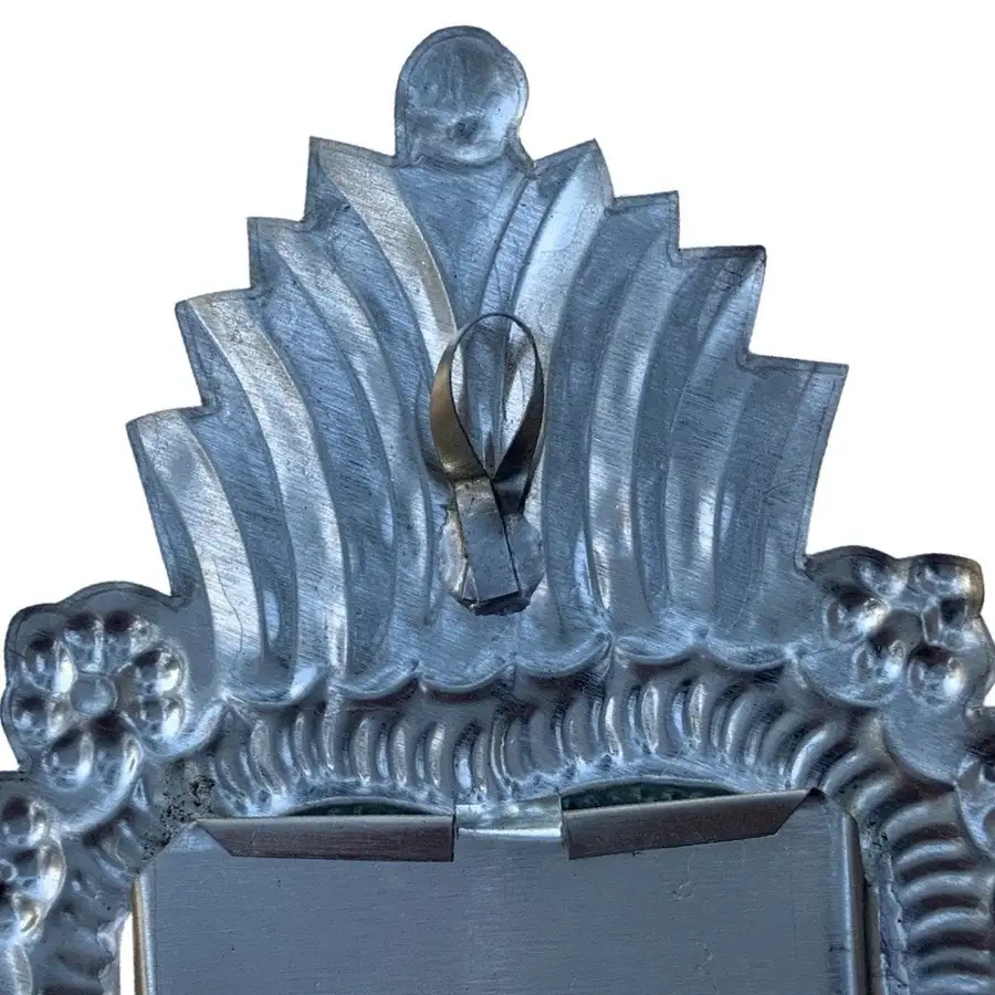 Medium Mexican Crown Milagro Tin Heart with Mirror - Image 6