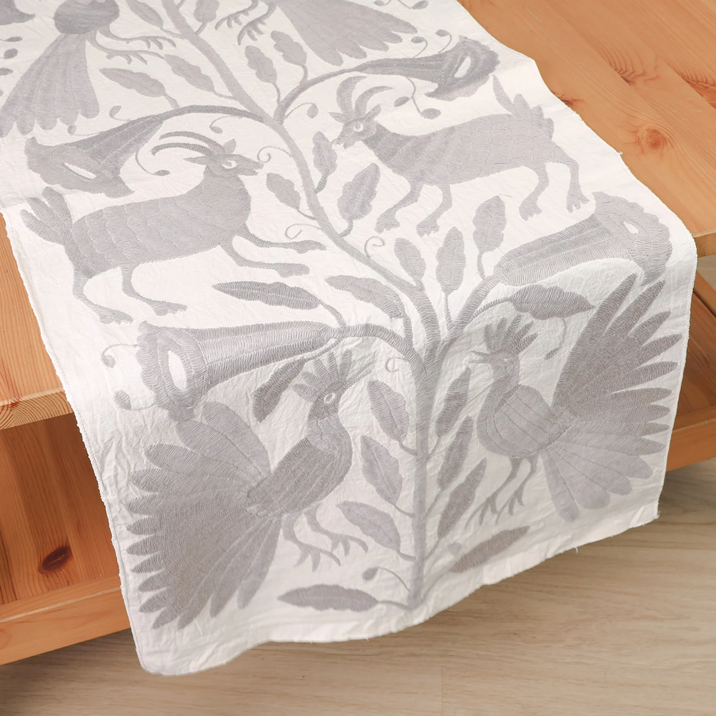 Otomí Hand-Embroidered Table Runner - Image 15