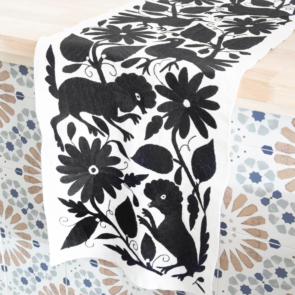 Otomí Hand-Embroidered Table Runner - Image 28