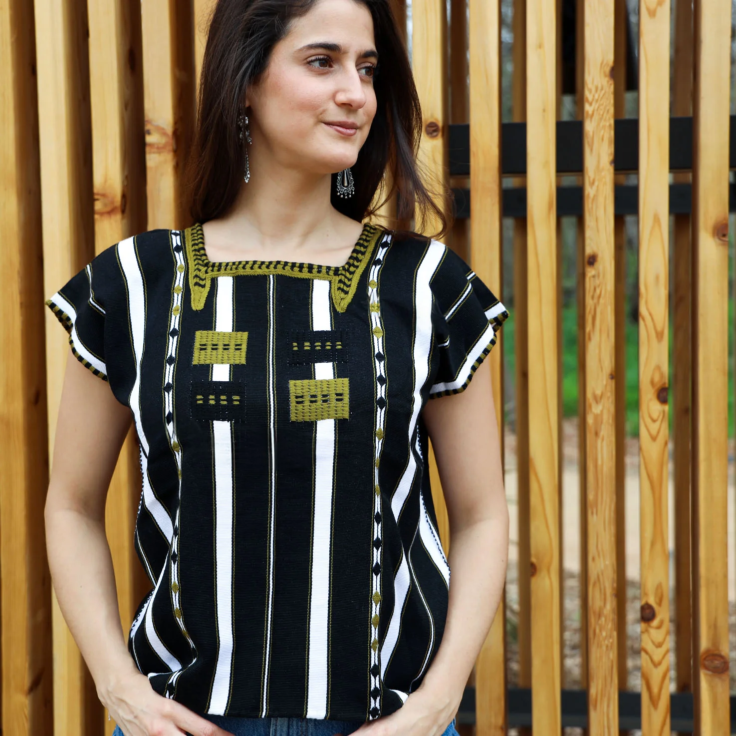 Oxchuc Not-So-Traditional Huipil Blouse - Image 4