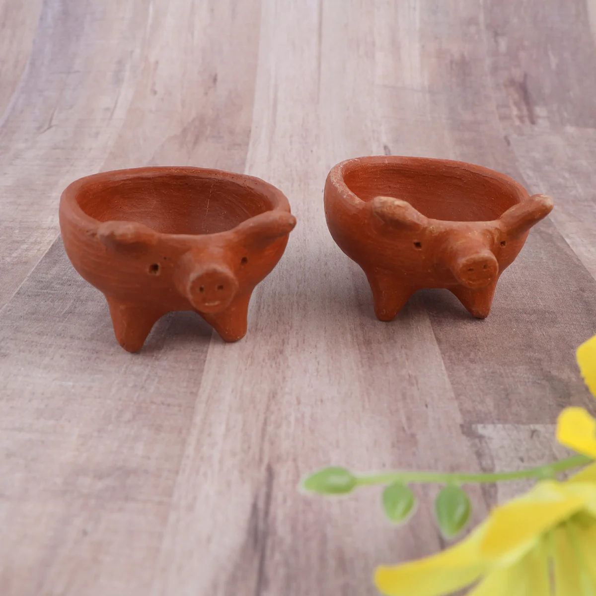 Red Clay Terracotta Cochinito Mini Spice Bowl - Image 4
