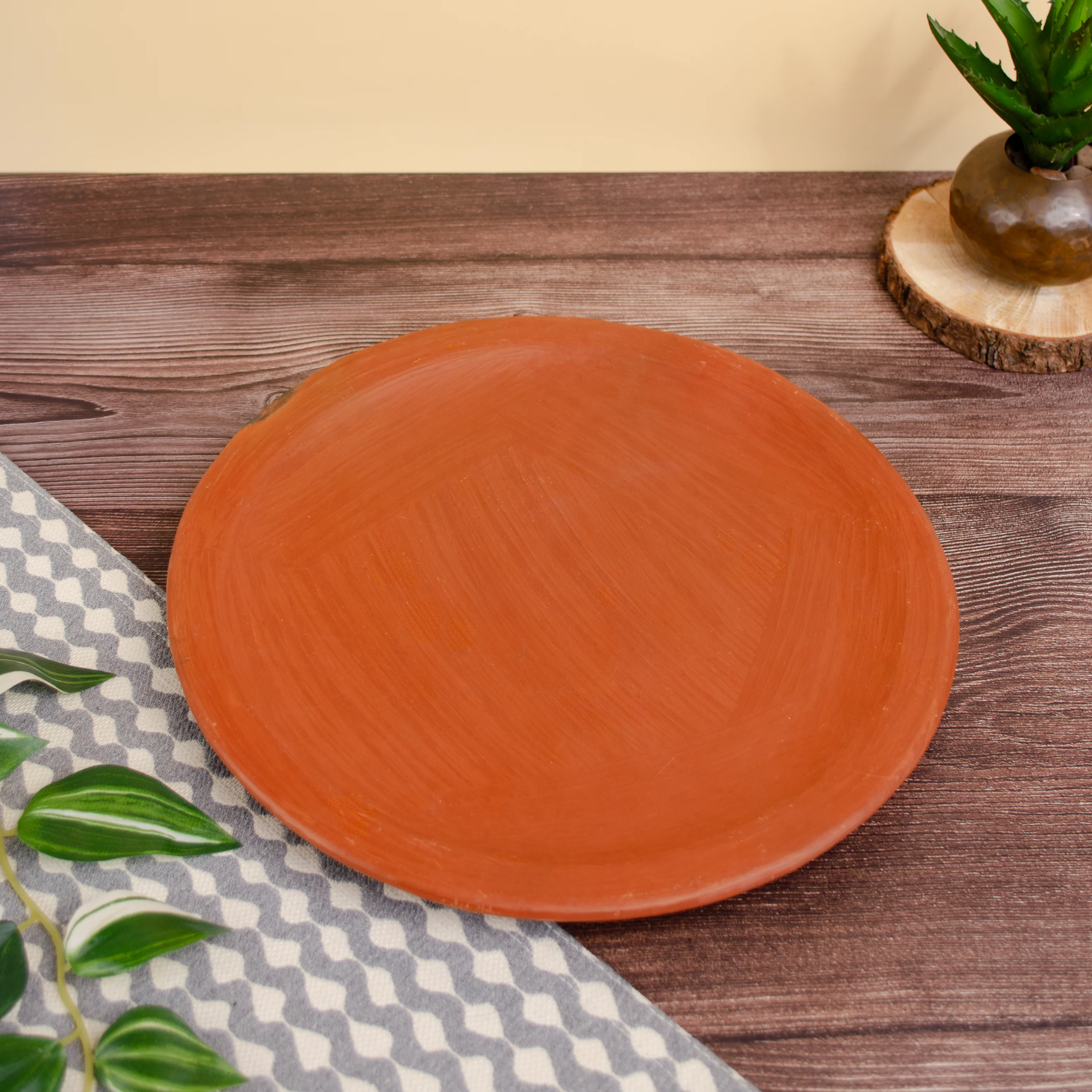 Red Clay Terracotta Dinner Plate - Image 3