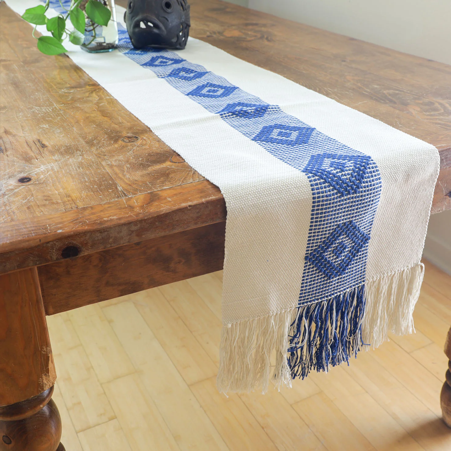 Telar Woven Table Runner - Image 9
