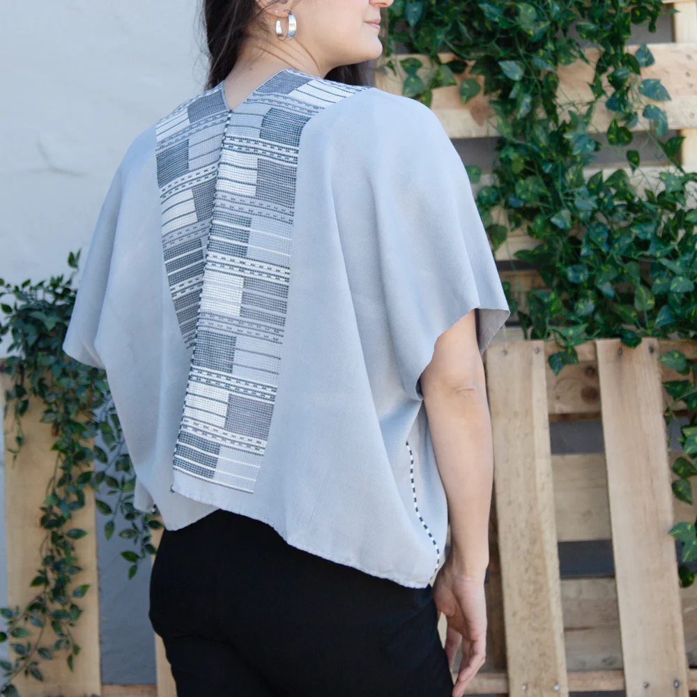 The Short Versatile Coat - Image 10