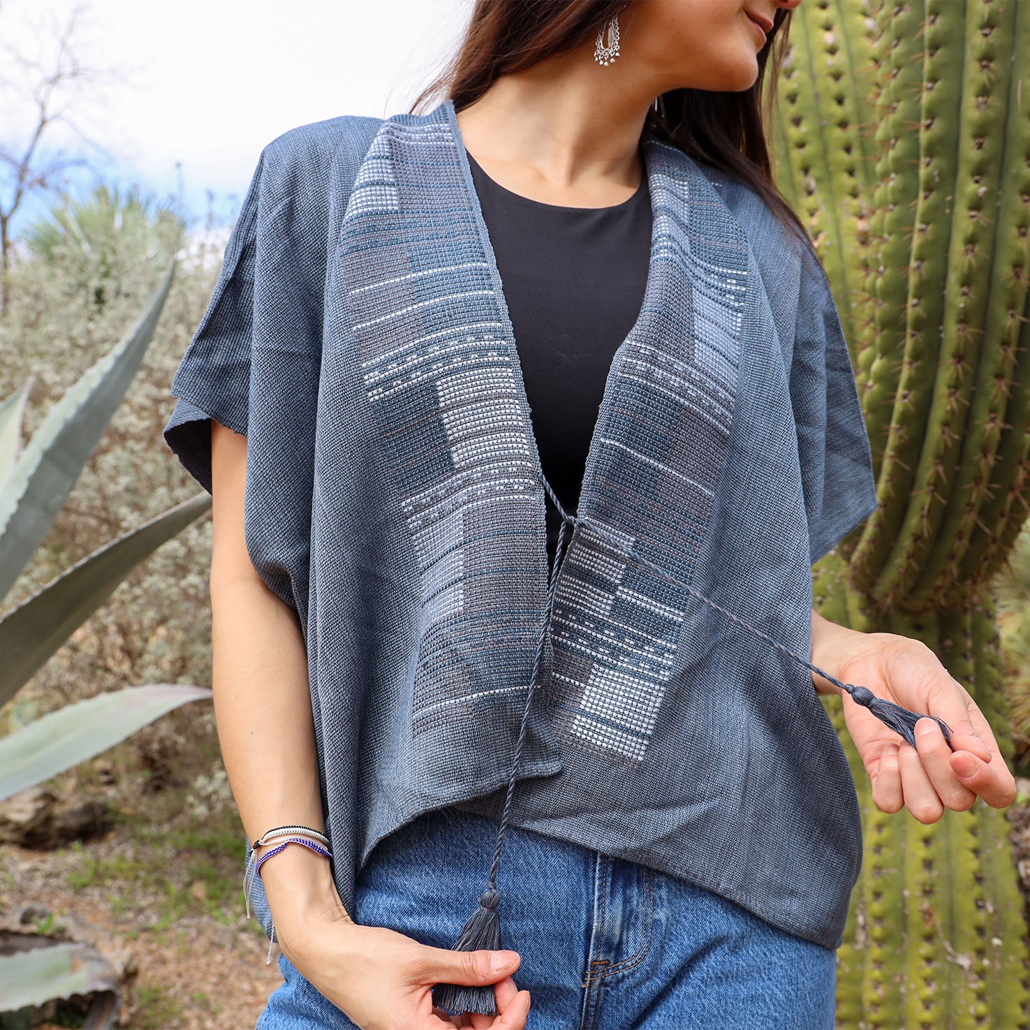 The Short Versatile Coat - Image 5