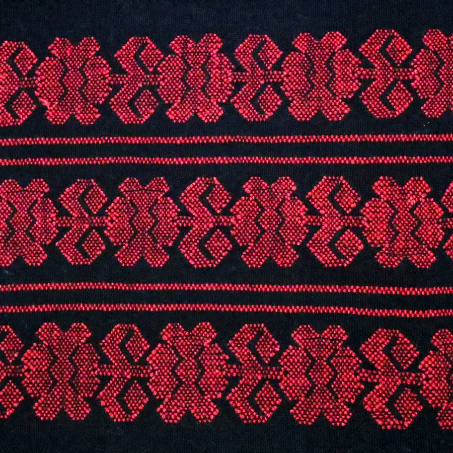 Trenzado Huipil de Telar Blouse - Image 35